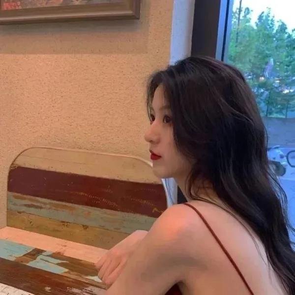 骨妹粤语